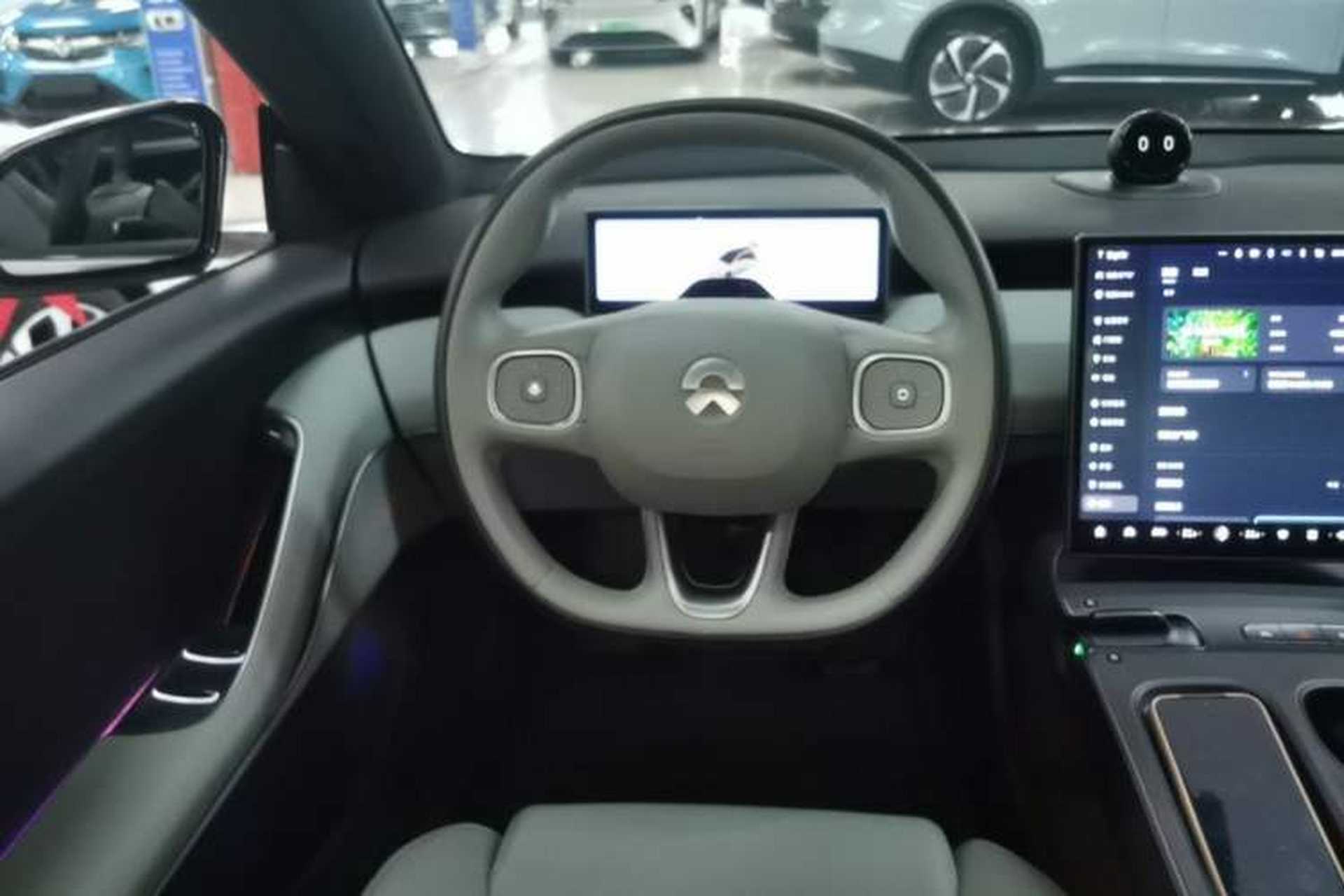 Used Nio ET5T 2023 75 kWh Touring Steering Wheel