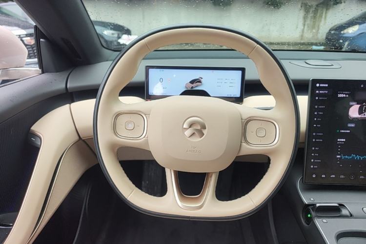 Used Nio ET5T 2023 75 kWh Touring Steering Wheel