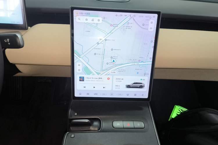 Used Nio ET5T 2023 75 kWh Touring Audio And AC Panel