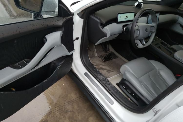 Used Nio ET5T 2023 75 kWh Touring Driver Seat
