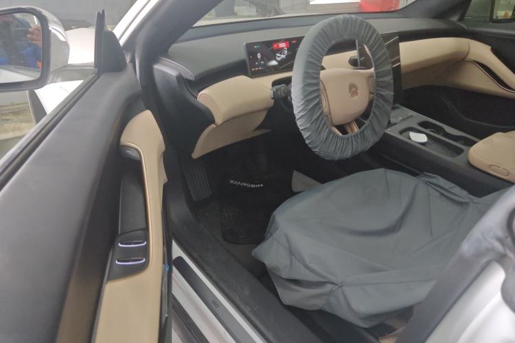 Used Nio ET5T 2023 75 kWh Touring Driver Seat
