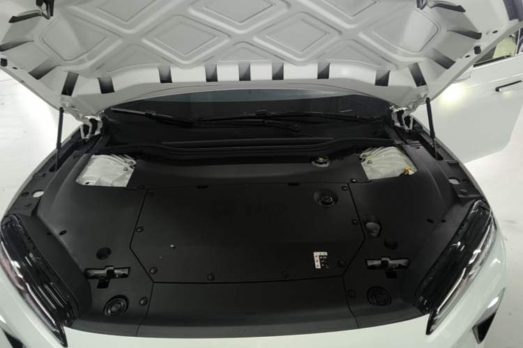 Used Nio ET5T 2023 75 kWh Touring Engine Bay