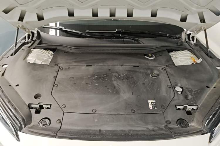 Used Nio ET5T 2023 75 kWh Touring Engine Bay