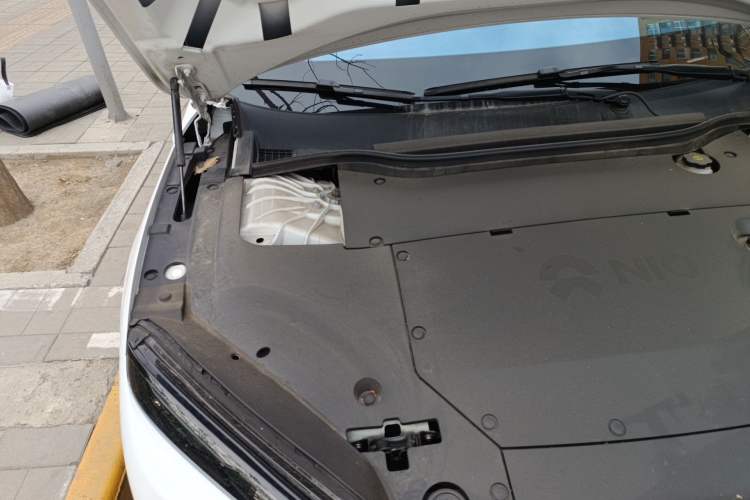 Used Nio ET5T 2023 75 kWh Touring Engine Bay Right