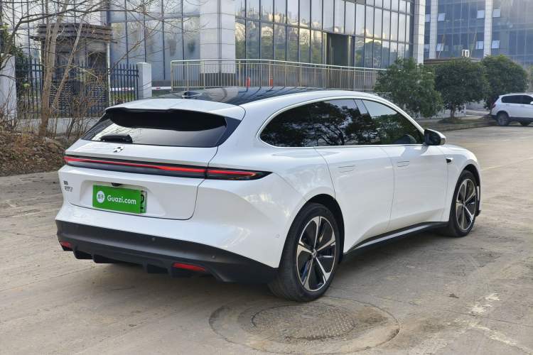 Used Nio ET5T 2023 75 kWh Touring Exterior 6