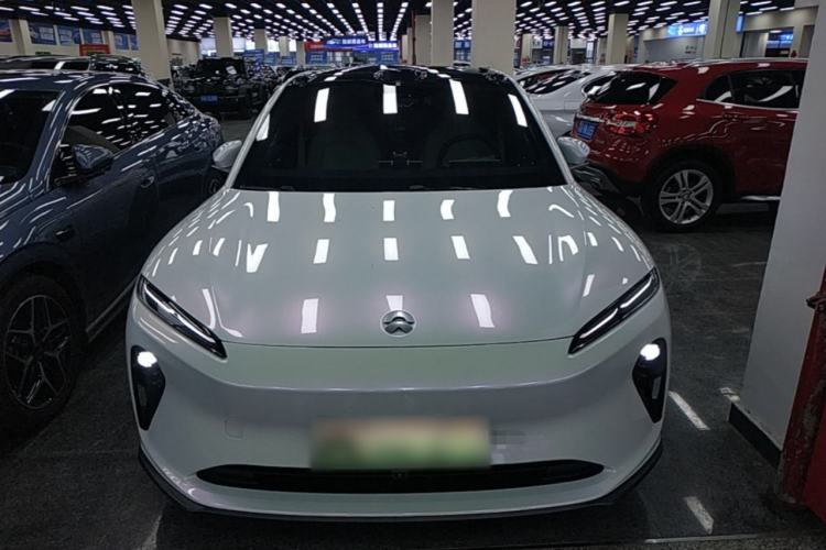 Used Nio ET5T 2023 75 kWh Touring Front