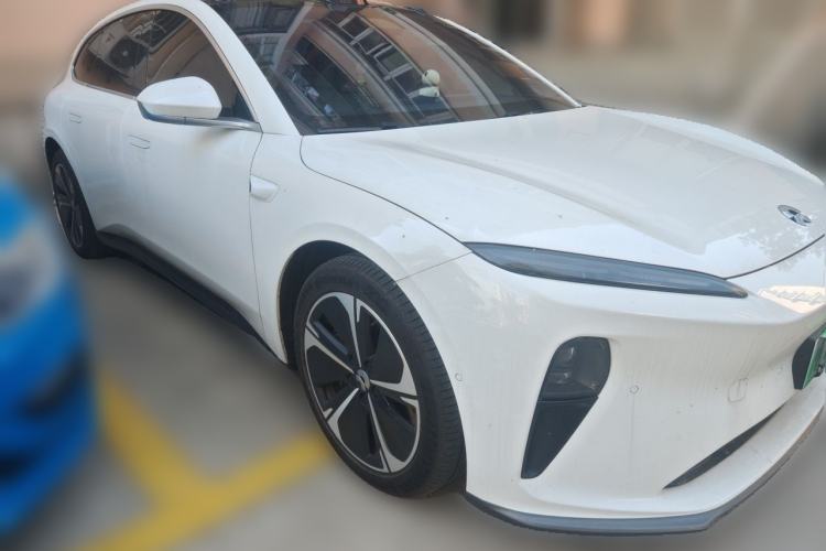 Used Nio ET5T 2023 75 kWh Touring Front Right 45 Deg