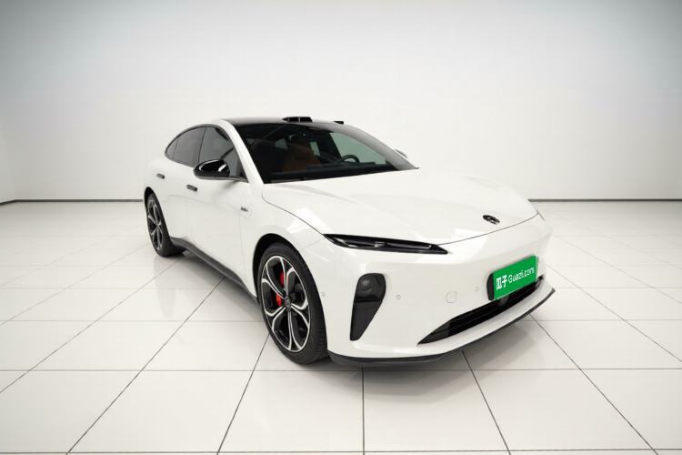 Used Nio ET5T 2023 75 kWh Touring Front Right 45 Deg