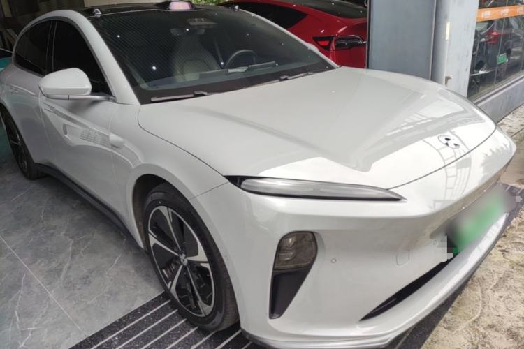 Used Nio ET5T 2023 75 kWh Touring Front Right 45 Deg