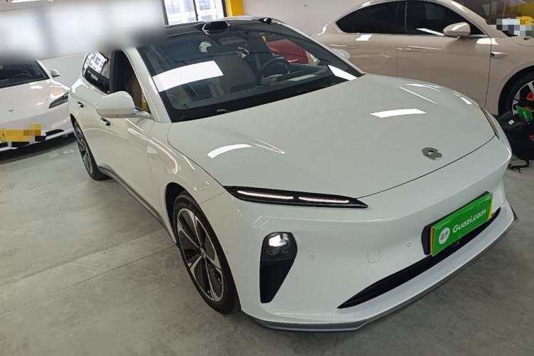 Used Nio ET5T 2023 75 kWh Touring Front Right 45 Deg