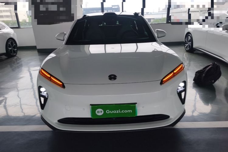 Used Nio ET5T 2023 75 kWh Touring Front