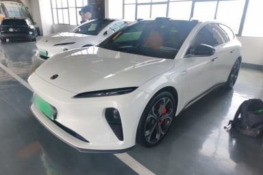 Used Nio ET5T 2023 75 kWh Touring
