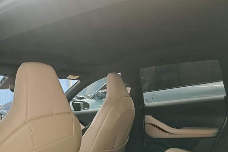 Used Nio ET5T 2023 75 kWh Touring Headliner