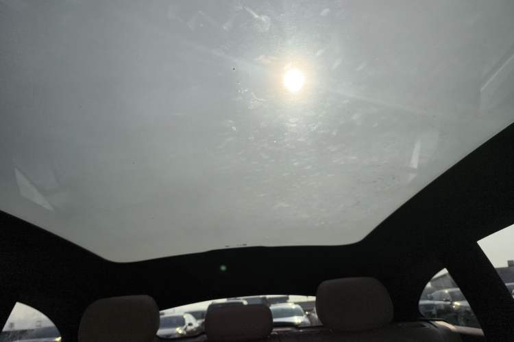 Used Nio ET5T 2023 75 kWh Touring Headliner