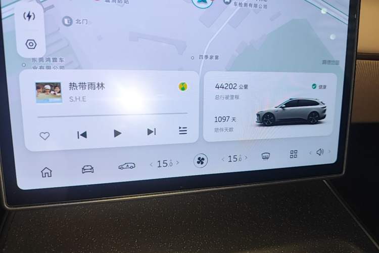 Used Nio ET5T 2023 75 kWh Touring Instrument Cluster