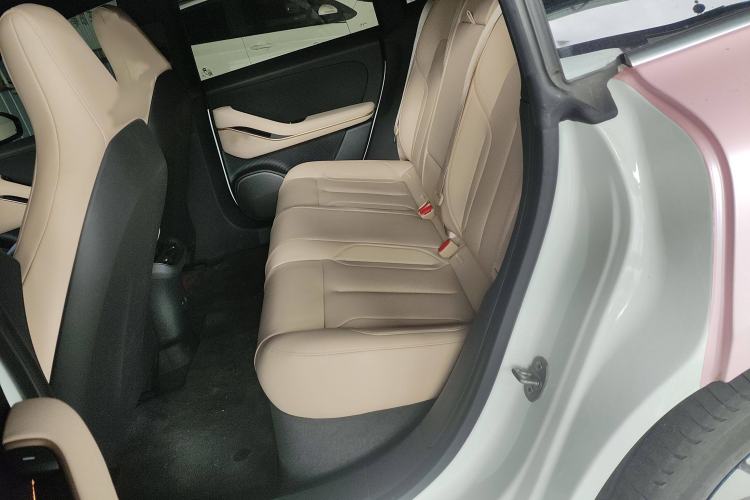 Used Nio ET5T 2023 75 kWh Touring Interior 4