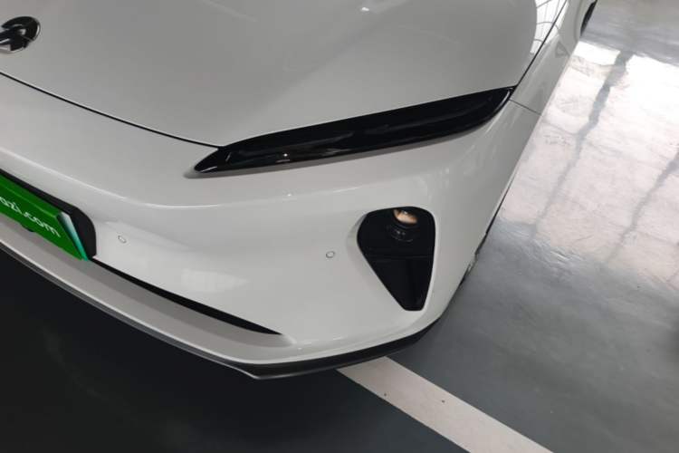 Used Nio ET5T 2023 75 kWh Touring Left Front Headlight
