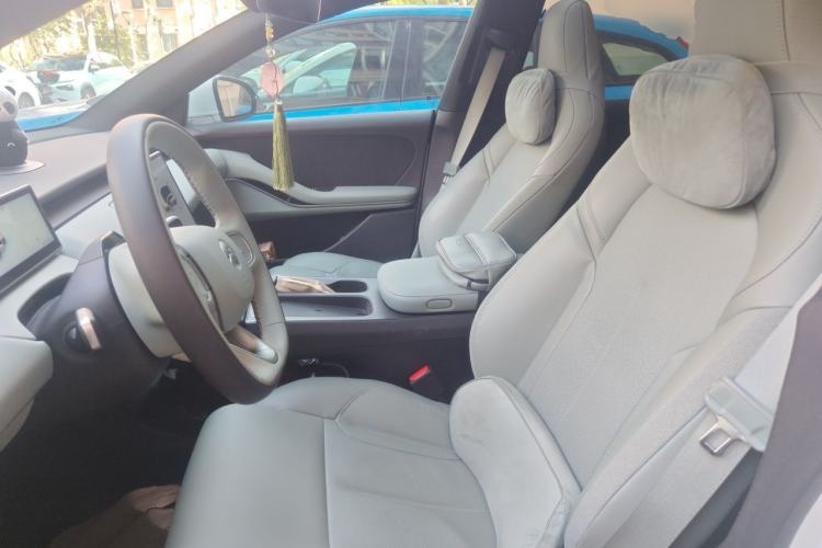 Used Nio ET5T 2023 75 kWh Touring Left Front Seat