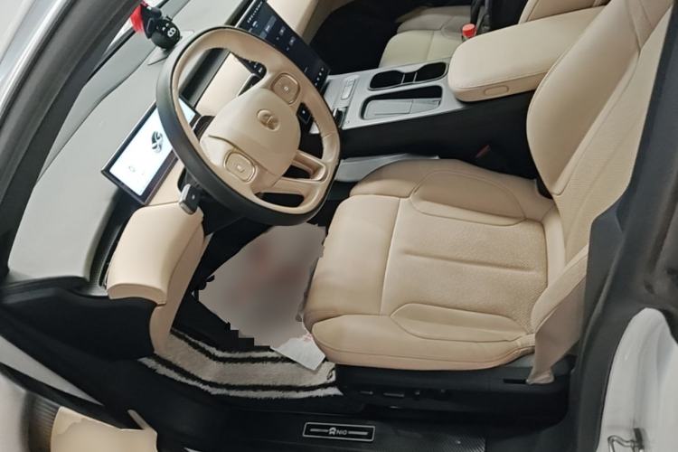 Used Nio ET5T 2023 75 kWh Touring Left Front Seat