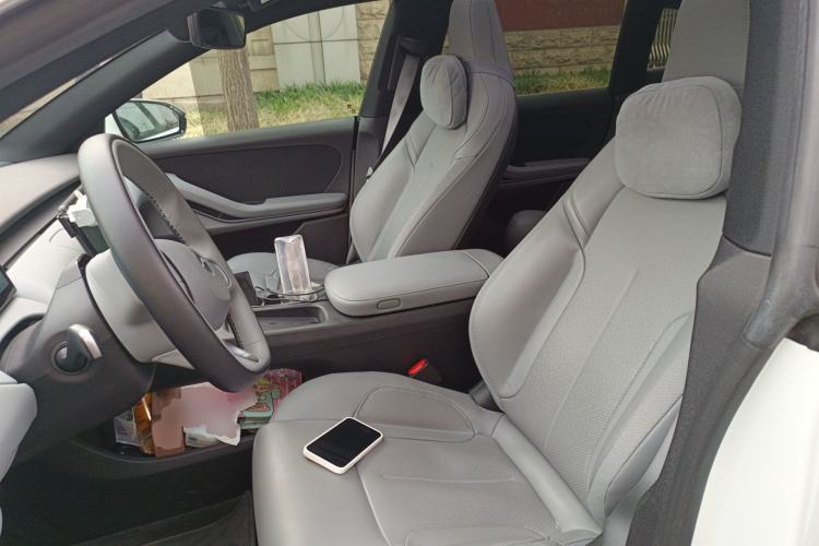 Used Nio ET5T 2023 75 kWh Touring Left Front Seat
