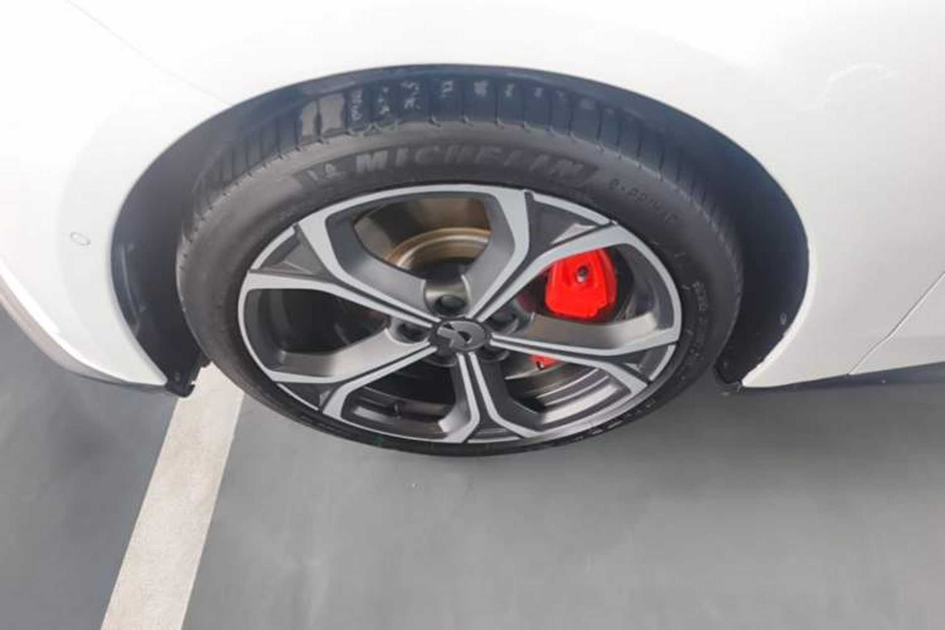 Used Nio ET5T 2023 75 kWh Touring Left Front Wheel Hub