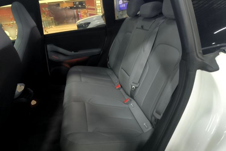 Used Nio ET5T 2023 75 kWh Touring Left Rear Seat