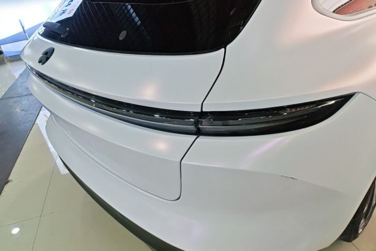 Used Nio ET5T 2023 75 kWh Touring Right Rear Taillight