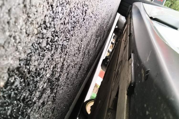 Used Nio ET5T 2023 75 kWh Touring Right Side Sill