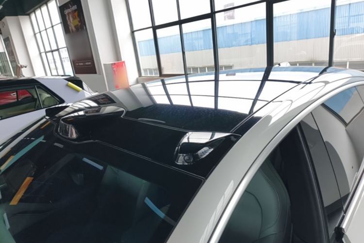 Used Nio ET5T 2023 75 kWh Touring Roof