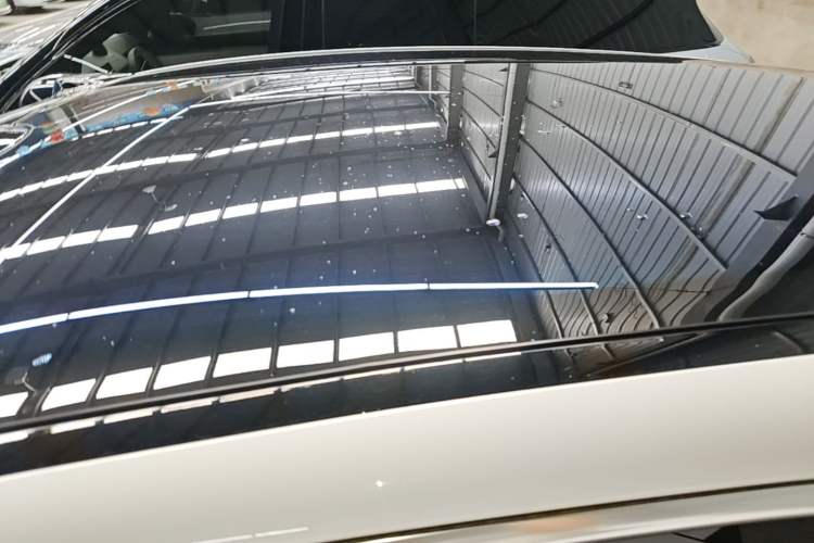 Used Nio ET5T 2023 75 kWh Touring Roof