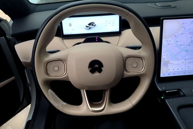 Used Nio ET5T 2023 75 kWh Touring Steering Wheel