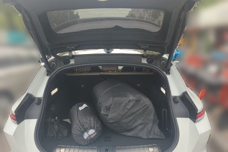 Used Nio ET5T 2023 75 kWh Touring Trunk