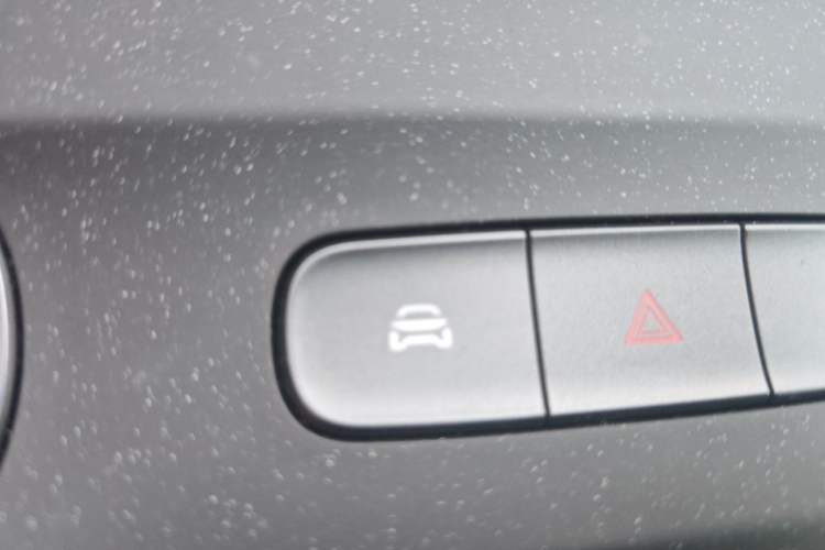 Used Nio ET5T 2023 75 kWh Touring Vehicle Key
