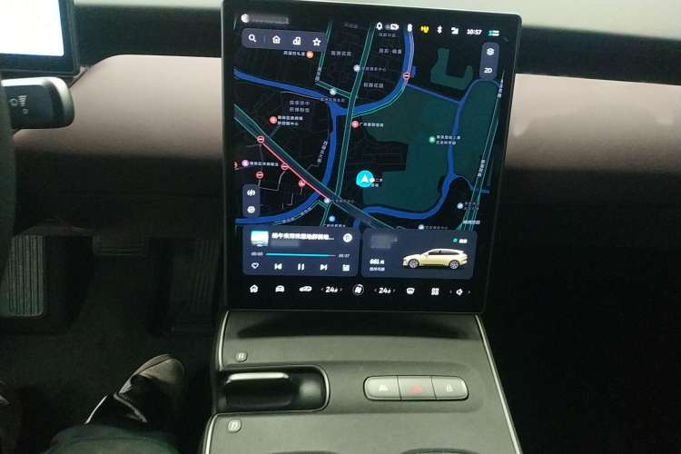 Used Nio ET5T 2023 75 kWh Touring Audio And AC Panel