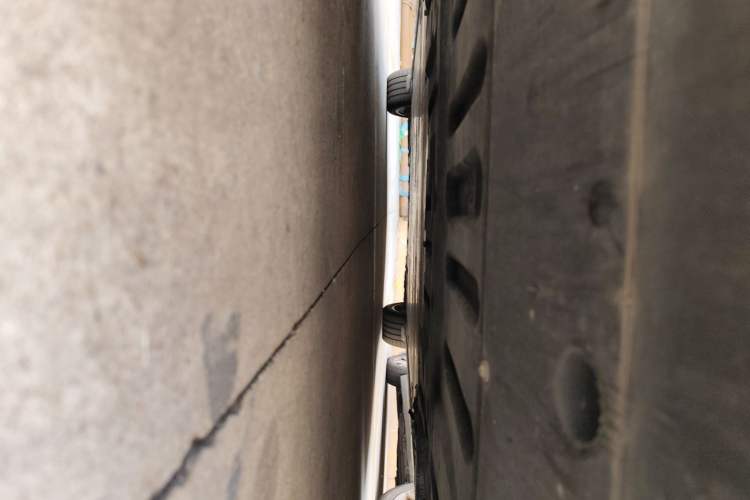 Used Nio ET5T 2023 75 kWh Touring Chassis Front