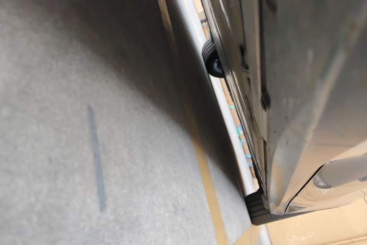 Used Nio ET5T 2023 75 kWh Touring Chassis Front Left