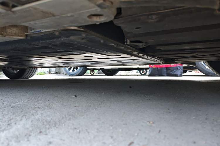 Used Nio ET5T 2023 75 kWh Touring Chassis Rear Left
