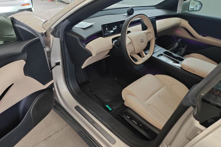 Used Nio ET5T 2023 75 kWh Touring Driver Seat