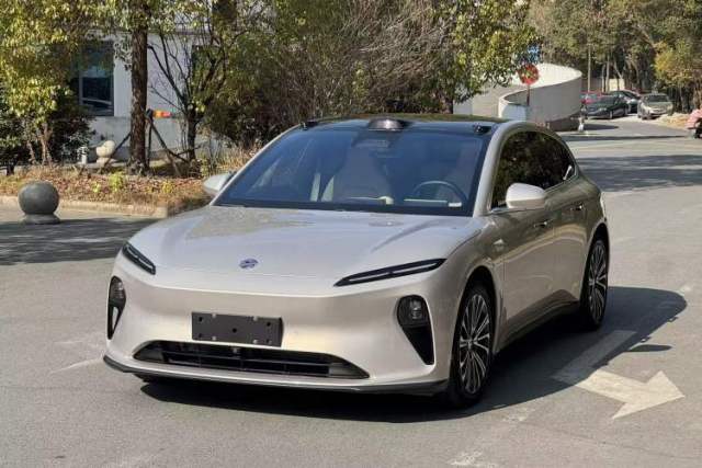 Used Nio ET5T 2023 75 kWh Touring