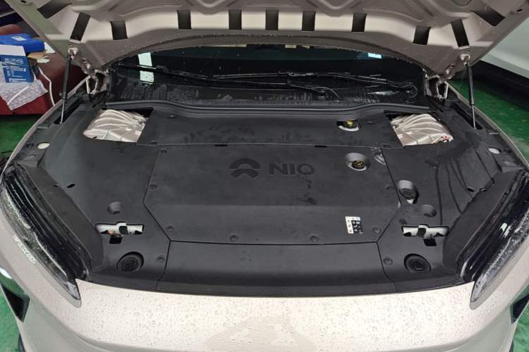 Used Nio ET5T 2023 75 kWh Touring Engine Bay