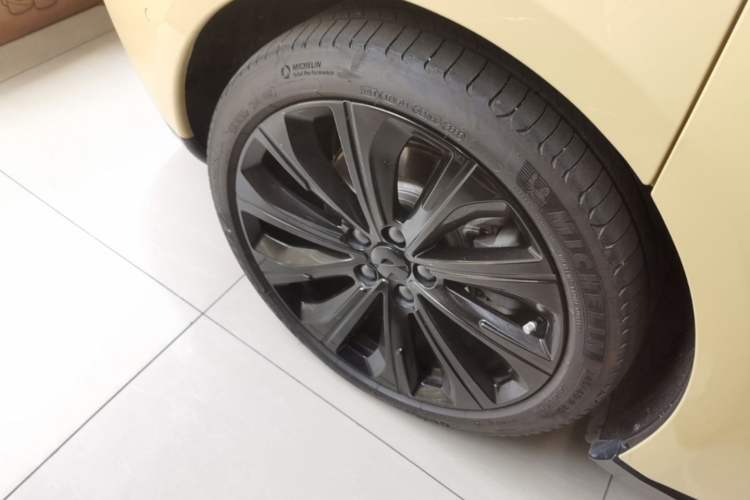 Used Nio ET5T 2023 75 kWh Touring Exterior 5