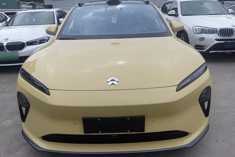 Used Nio ET5T 2023 75 kWh Touring Front