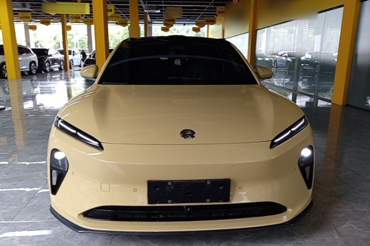Used Nio ET5T 2023 75 kWh Touring Front
