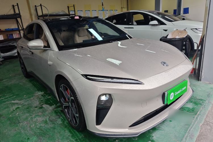 Used Nio ET5T 2023 75 kWh Touring Front Right 45 Deg