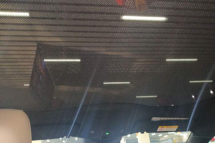 Used Nio ET5T 2023 75 kWh Touring Headliner