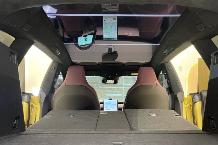 Used Nio ET5T 2023 75 kWh Touring Headliner
