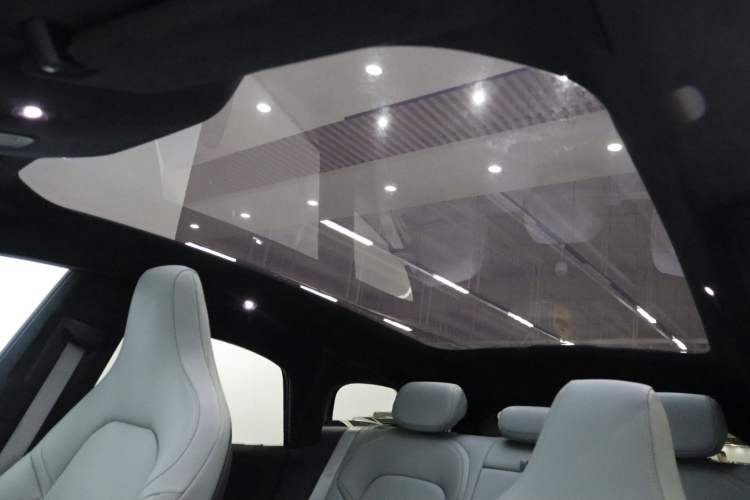 Used Nio ET5T 2023 75 kWh Touring Headliner