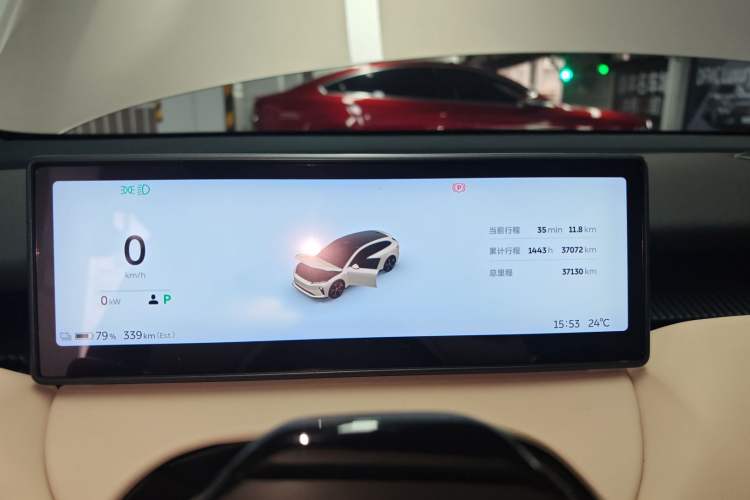 Used Nio ET5T 2023 75 kWh Touring Instrument Cluster
