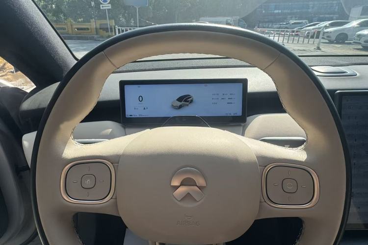 Used Nio ET5T 2023 75 kWh Touring Interior 3