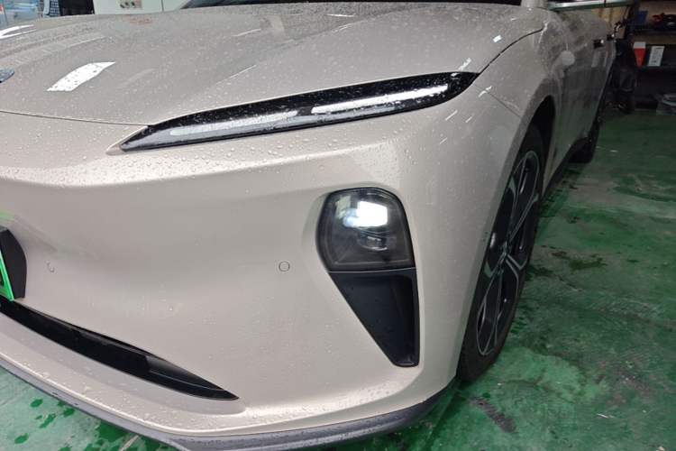 Used Nio ET5T 2023 75 kWh Touring Left Front Headlight